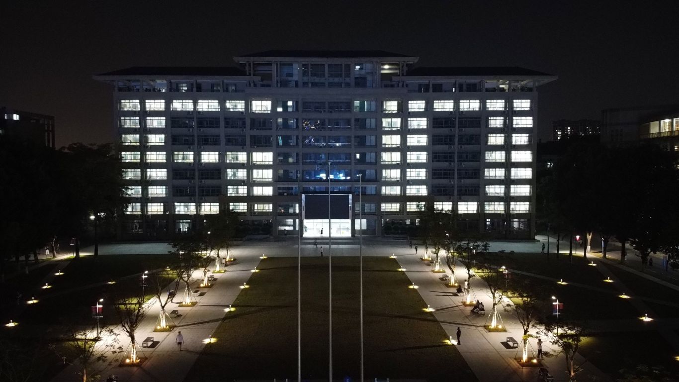 704BDA45AA1F13DBB7E7C200E91_5E14ADFB_22DC7