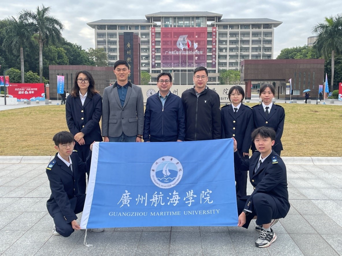 FBE7EF5121D364904602C5CDA4D_E203C51D_44BD8 FBE7EF5121D364904602C5CDA4D_E203C51D_44BD8