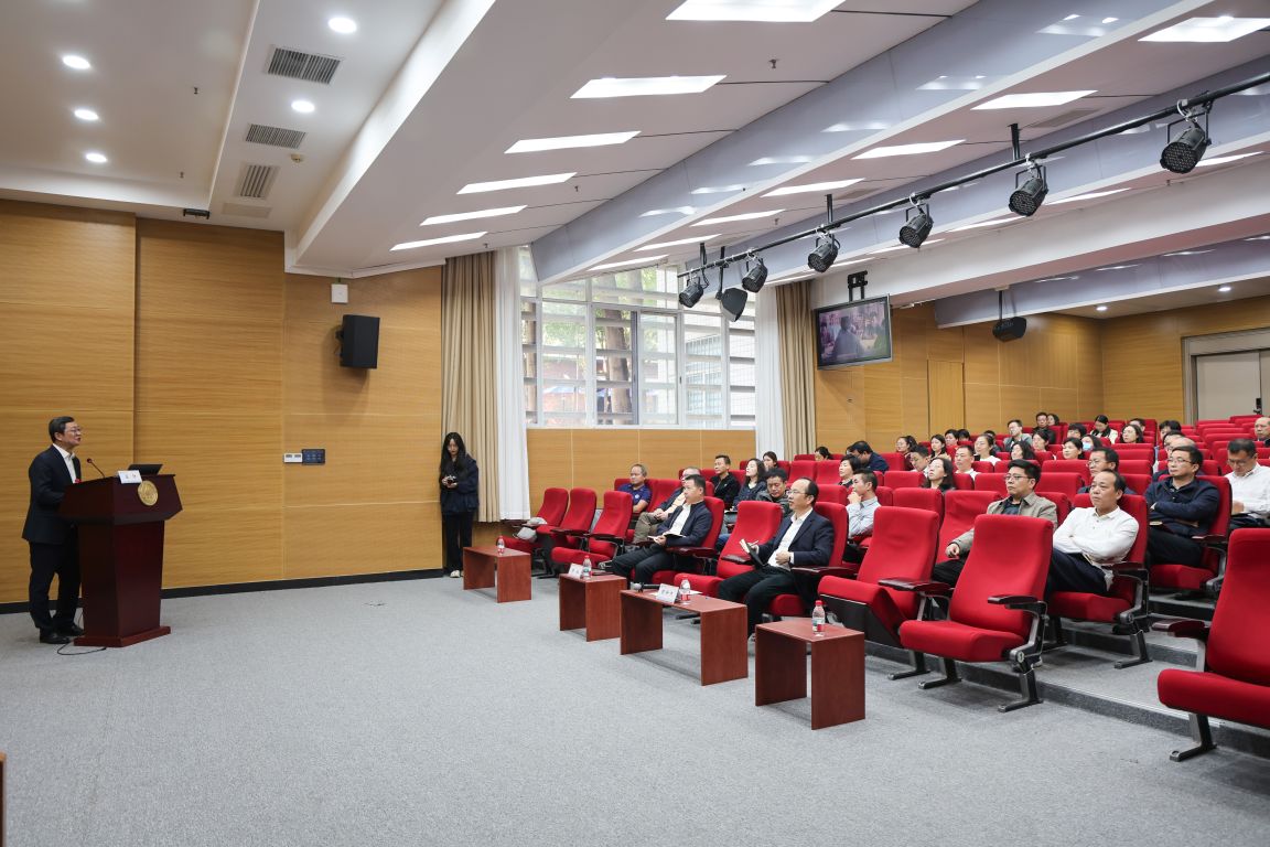 5974CD46C9DF244BCE3B821A37C_BA8AA550_2302E