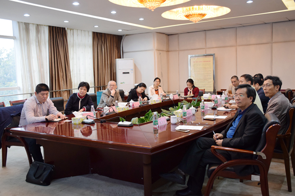 4CB564DBD280D3E9AA3A3CCD711_E51B41A1_41823