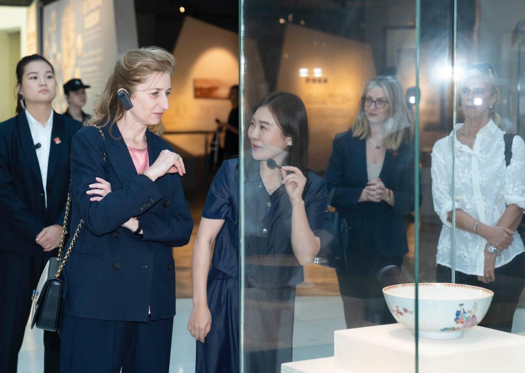 4B53B3214922914A195560A5708_F95F3F52_12DD6