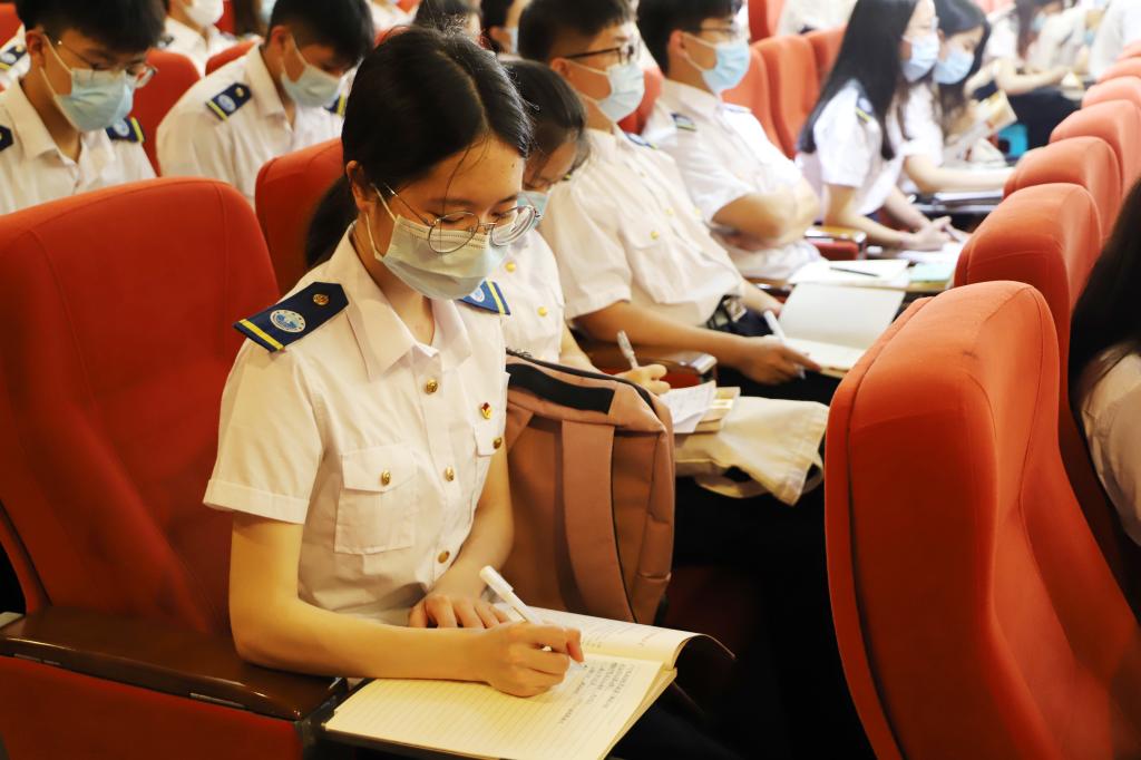 0B93556DFDB6EEAF47E22FA1225_BADA72C6_1335F