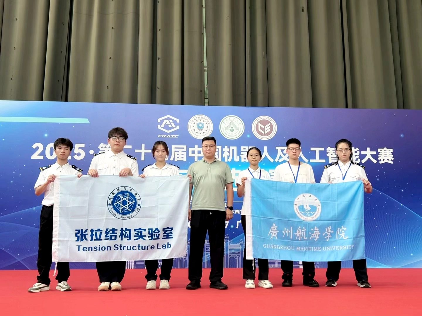 B6933A22BAFEF14ED92C9FAA363_CEE0CD6D_5B43C