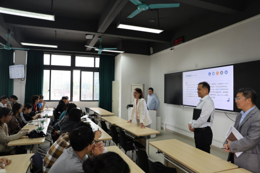 C3A834E8E7EC18442F98D3FBDE4_81A796C0_A7B86