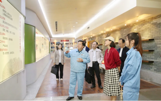 5331DF402755FDA6EBE1A271AB3_48A41FE5_720F1