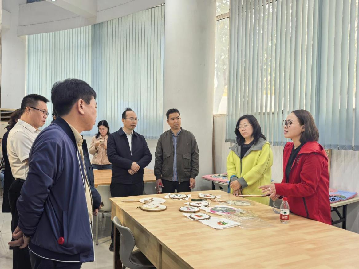 C854DC715121D1F898D4ABB786E_9669EE68_EB6BB