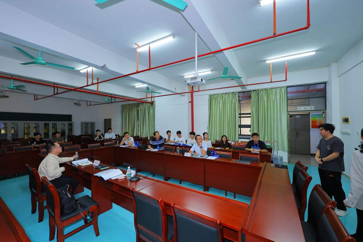 DEF4AE9D827629DCA97B8861DBF_63627D57_F465F F465F