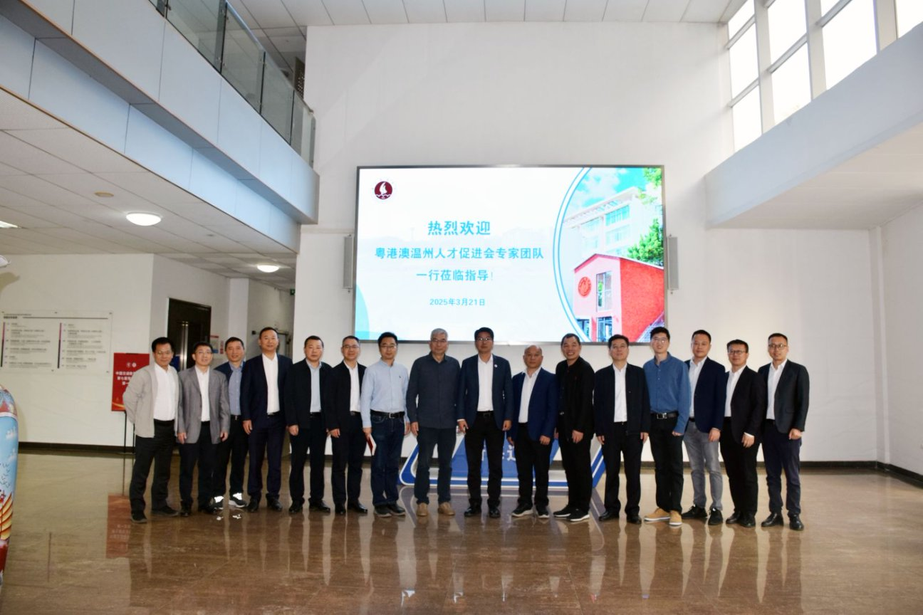 F89E907B99C60205FECB052A503_44535DEA_EE8F5 F89E907B99C60205FECB052A503_44535DEA_EE8F5