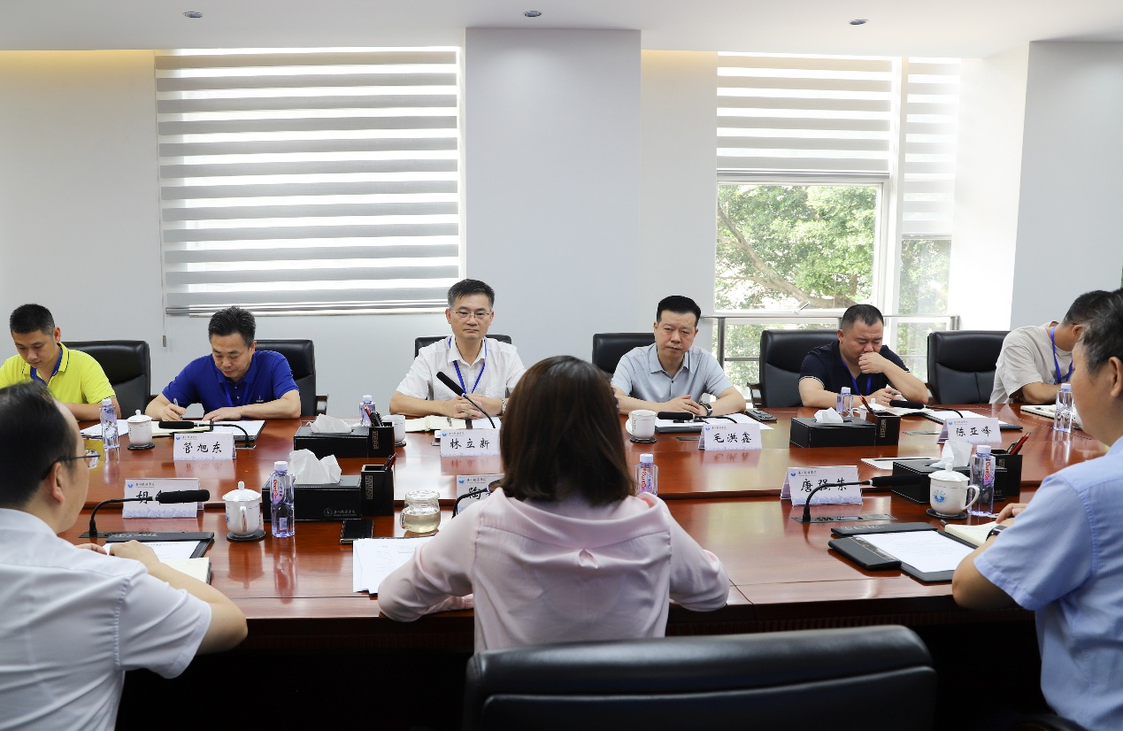 DDBD056BC7EF9BFC45F80F31A62_25C522E5_1147F4