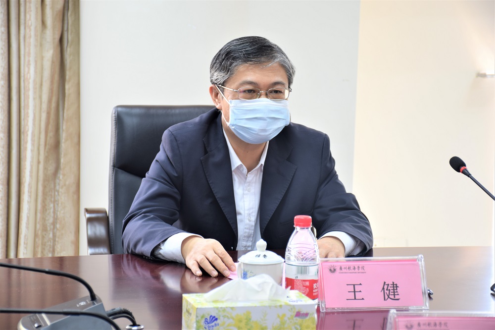 7E1BCE271E5BB0762D1092335A1_0D913A61_2D625