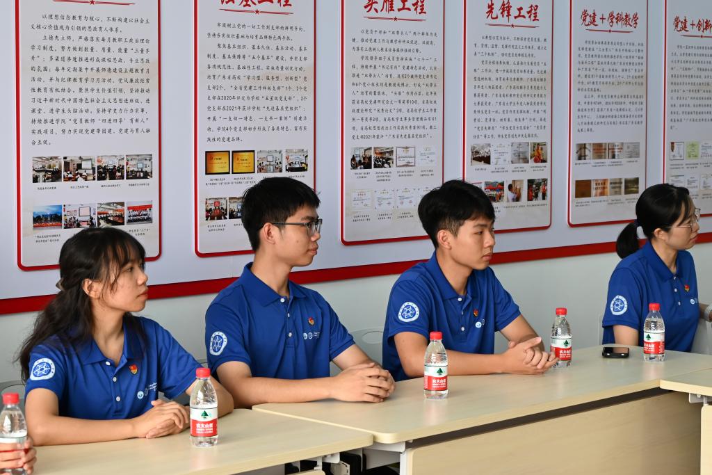 4E1A5B26BA156A658363279F1BE_CF8D7A59_1D453 4E1A5B26BA156A658363279F1BE_CF8D7A59_1D453