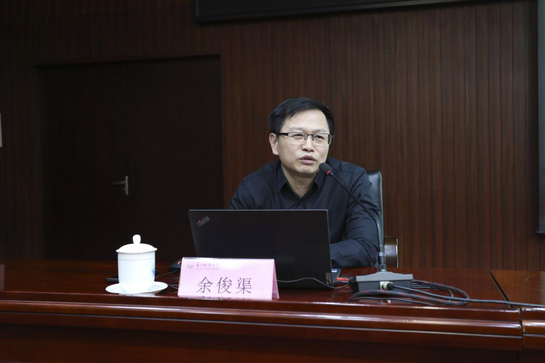 8589E6C5DD8C0DB67F9B59BF568_F85AD5EB_577C7