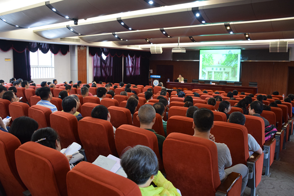 71D8C32BC69C614AC2AE8A7DFC0_0F67AE01_44BFB