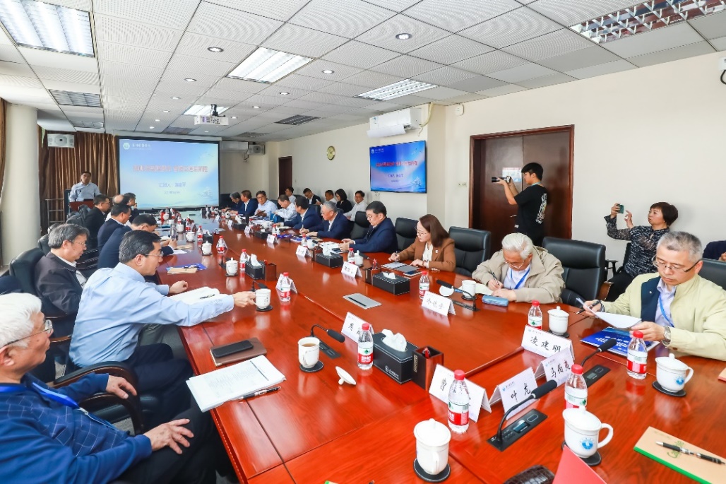 40247F6C3BFBE90F10CAECDBD97_B863D01E_473BA