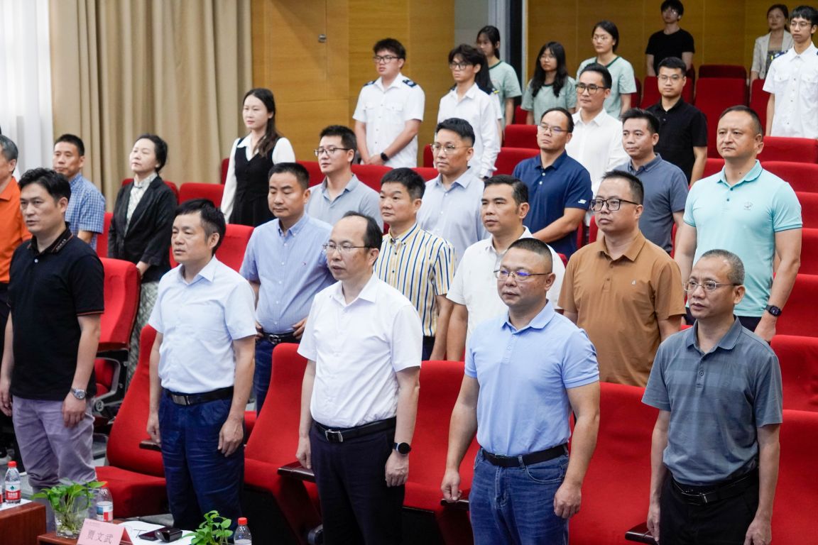 A67108F16E61DE5B02328D1BCEF_8F415D70_23FA7