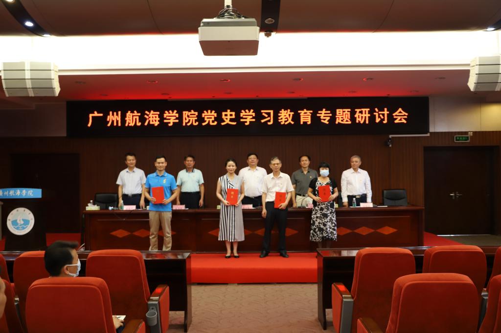 22CA7D2656D9CD28A9E24E40889_82AB5633_12079