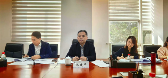 062770DE795607A4D04B9BE9BC1_705C2D15_8A0DE